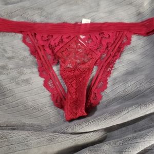 Victoria's Secret Burgundy Lace Panty M NWT